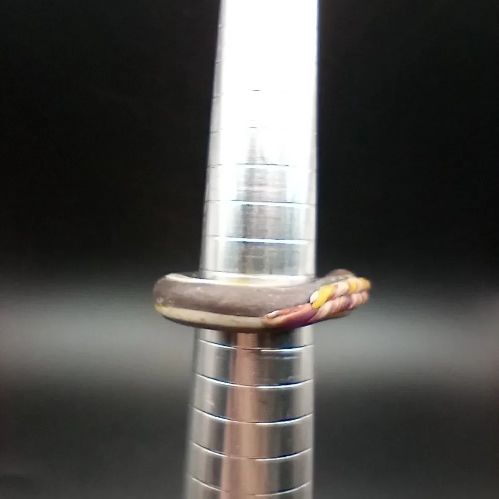 Native twist ring size 8 R217